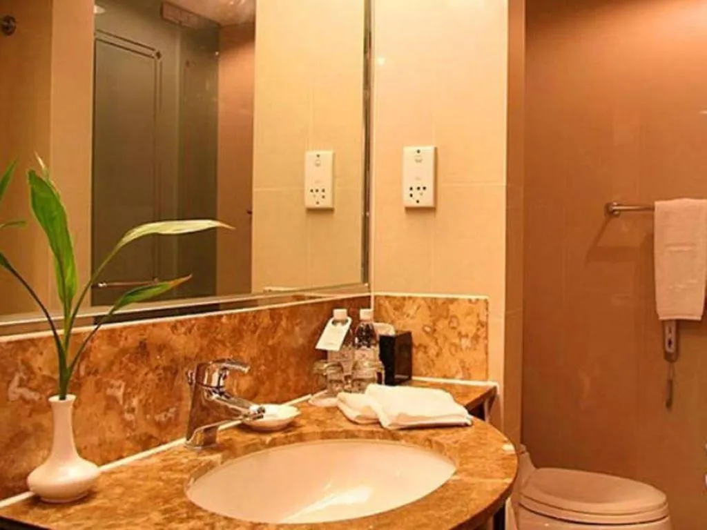 Cypress Hotel Jin Jiang Šanghaj 4*,