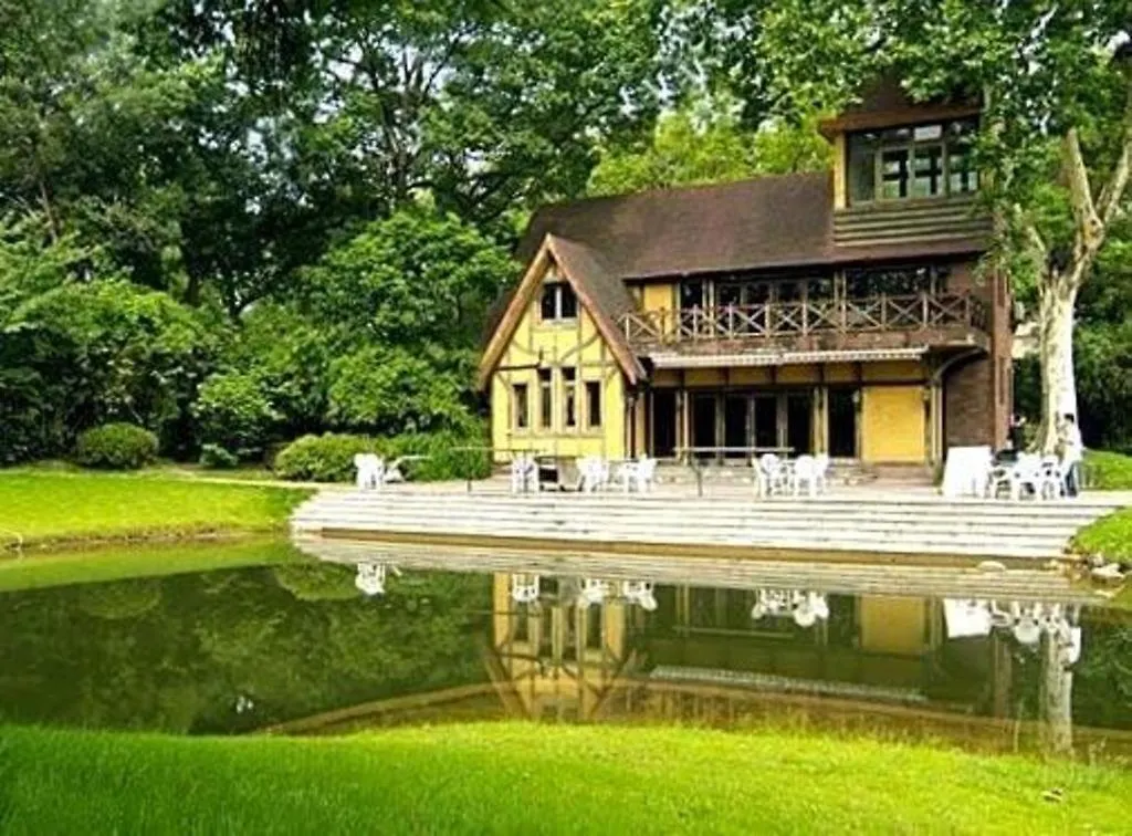 ****  Cypress Hotel Jin Jiang Šanghaj Čína